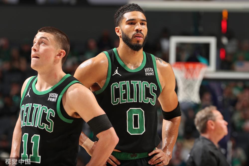 利亚诺队的 利亚诺队的