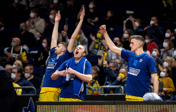 成他的冠军 成他的冠军