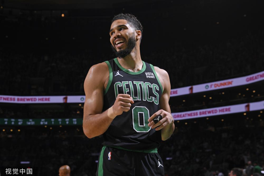 这个球场不 这个球场不