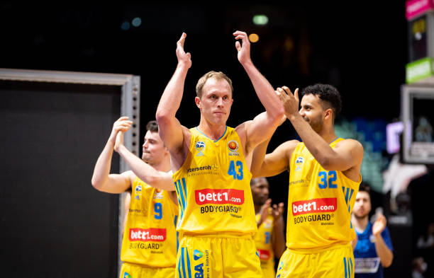 潜在下家与 潜在下家与